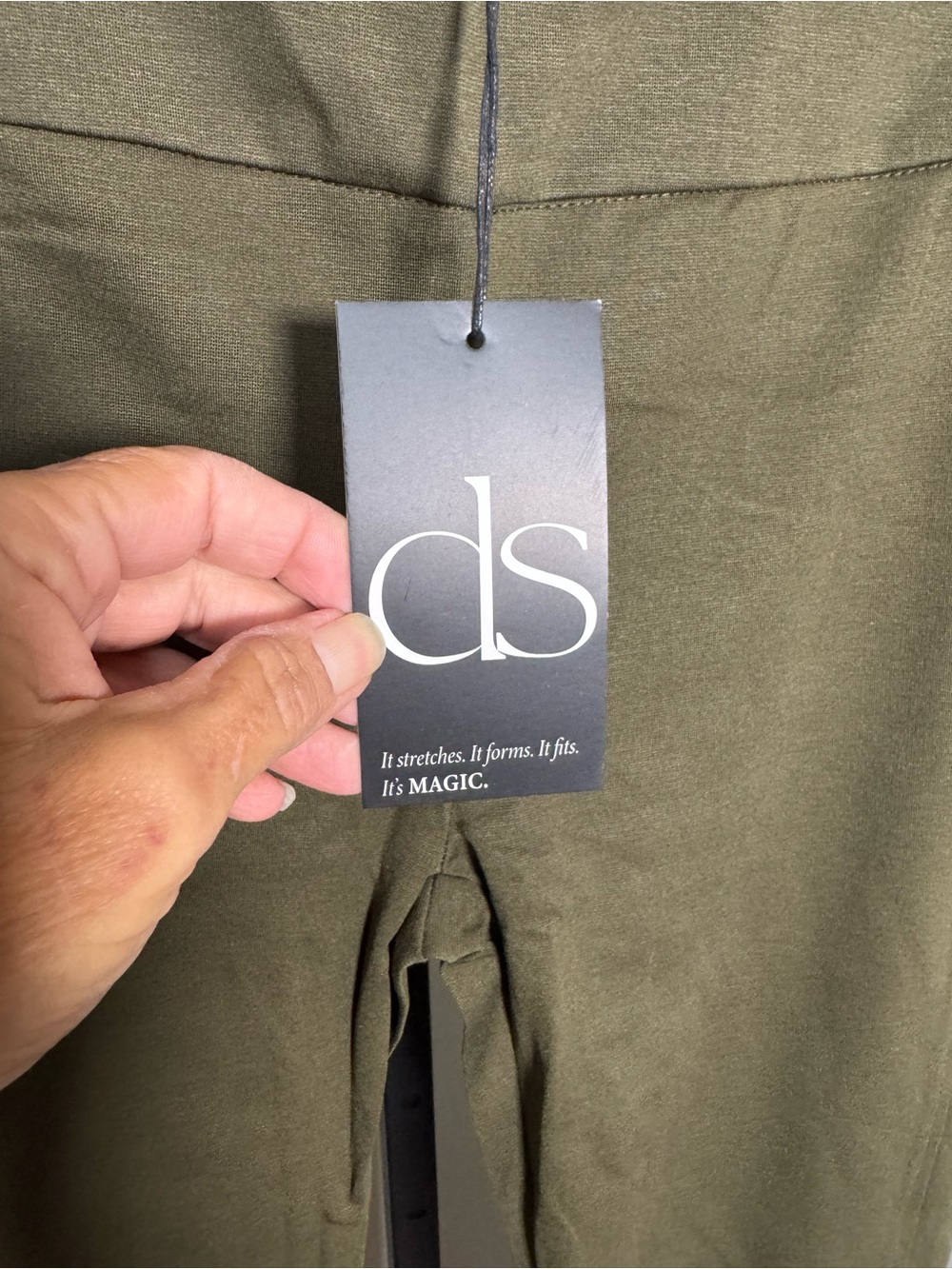 dear scarlett Olive Green Straight-Leg Pull-On Pants - Picture 4 of 6
